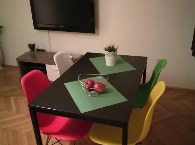 Apartment K&A- Near Dom Sportova