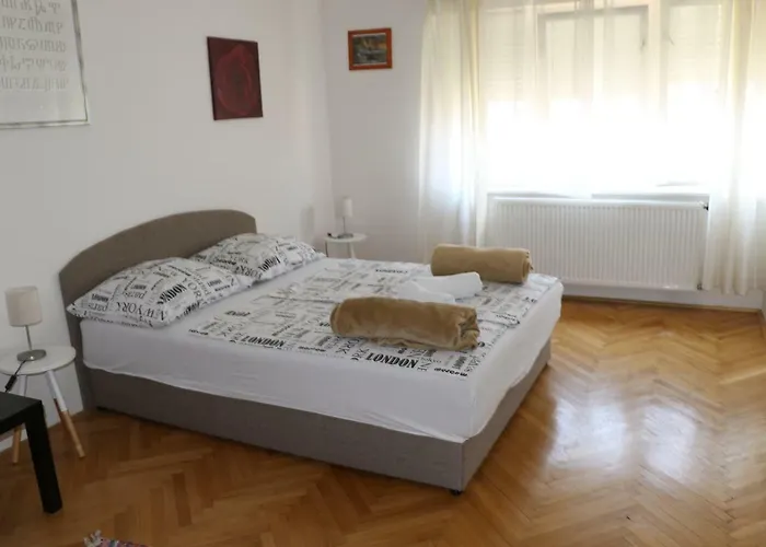 Apartment K&A- Near Dom Sportova