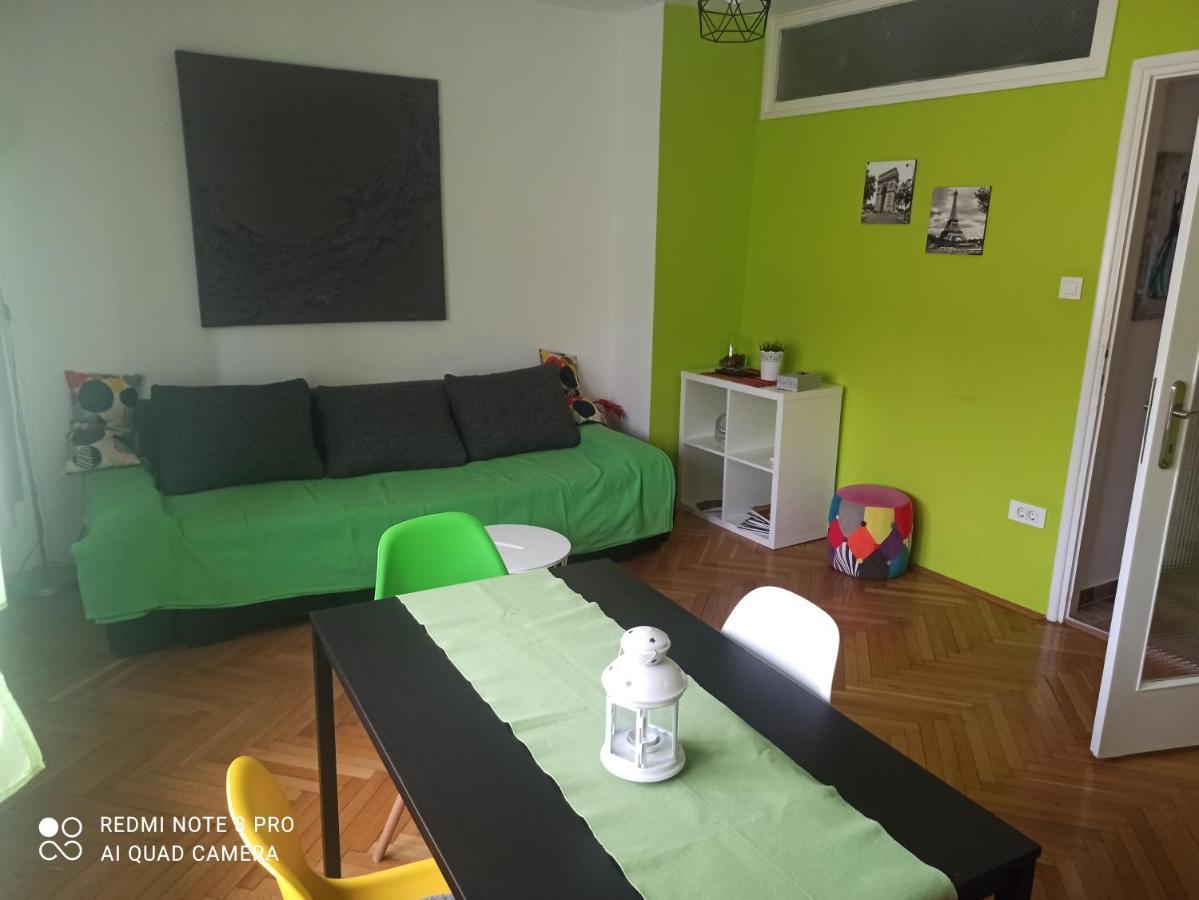 Apartment K&A- Near Dom Sportova