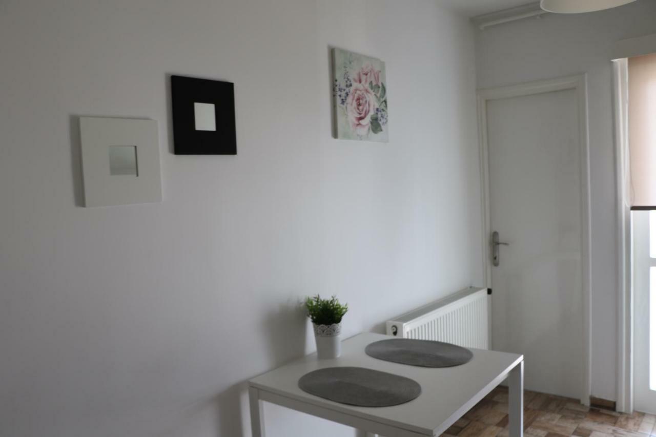 Apartment K&A- Near Dom Sportova Apartment