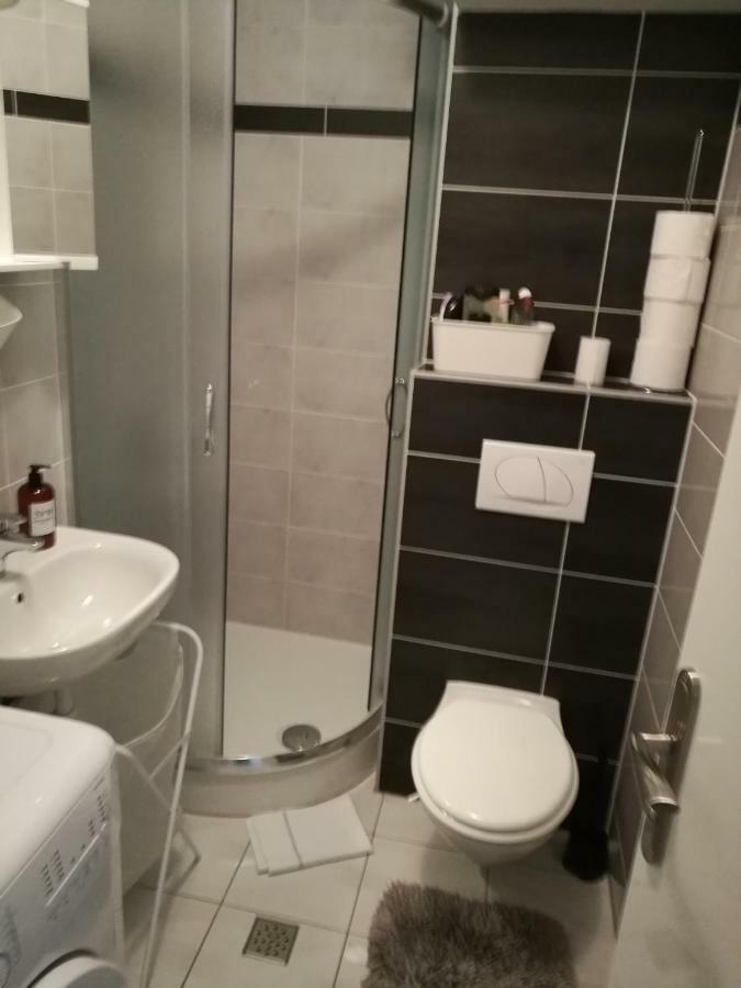 Apartment Apartment K&A- Near Dom Sportova